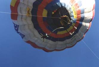 Hot Air Baloon Jump